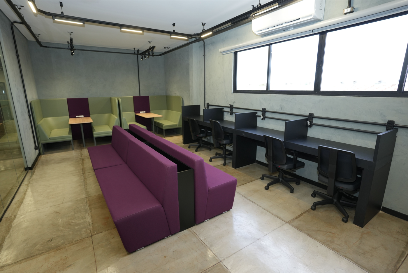 Coworking (Cabine 4 Pessoas)